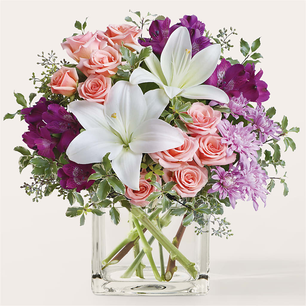 Mani Pedi Bouquet – Elite Flowers Of Hemet, Hemet CA