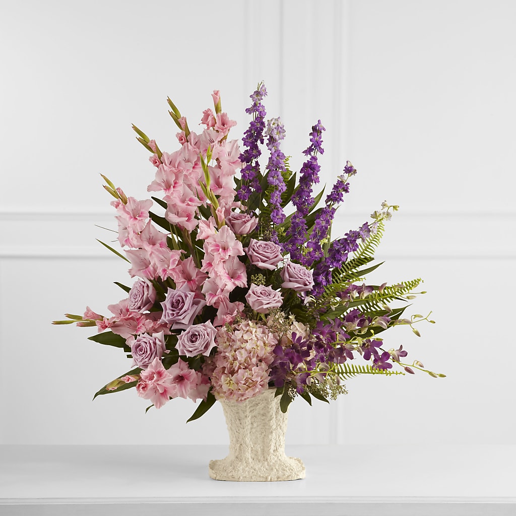 Flowing Garden Arrangement – Elite Flowers Of Hemet, Hemet CA