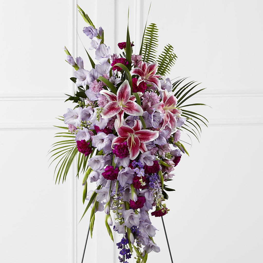 Tender Touch Standing Spray – Elite Flowers Of Hemet, Hemet CA