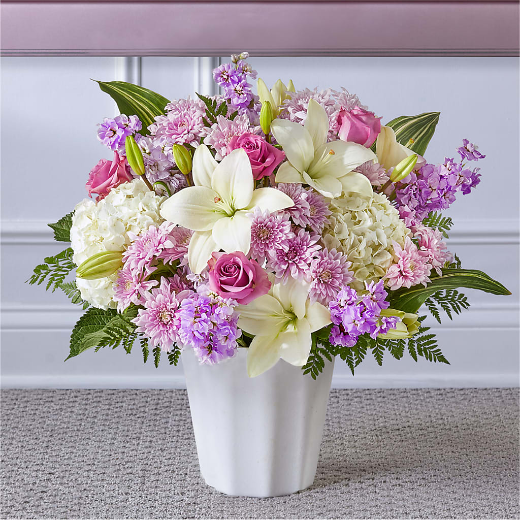Heaven Sent Floor Basket – Elite Flowers Of Hemet, Hemet CA