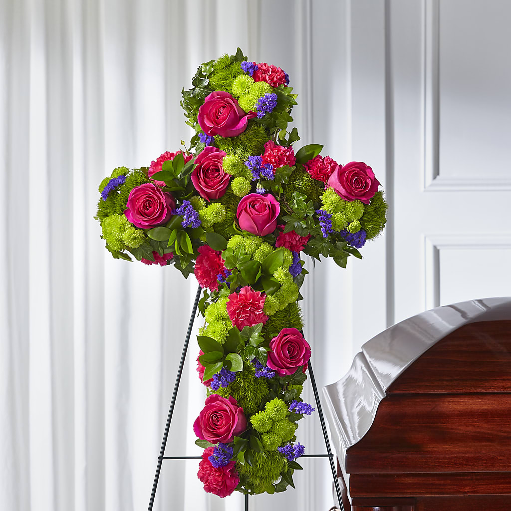 Tribute Rose Floral Cross – Elite Flowers Of Hemet, Hemet CA