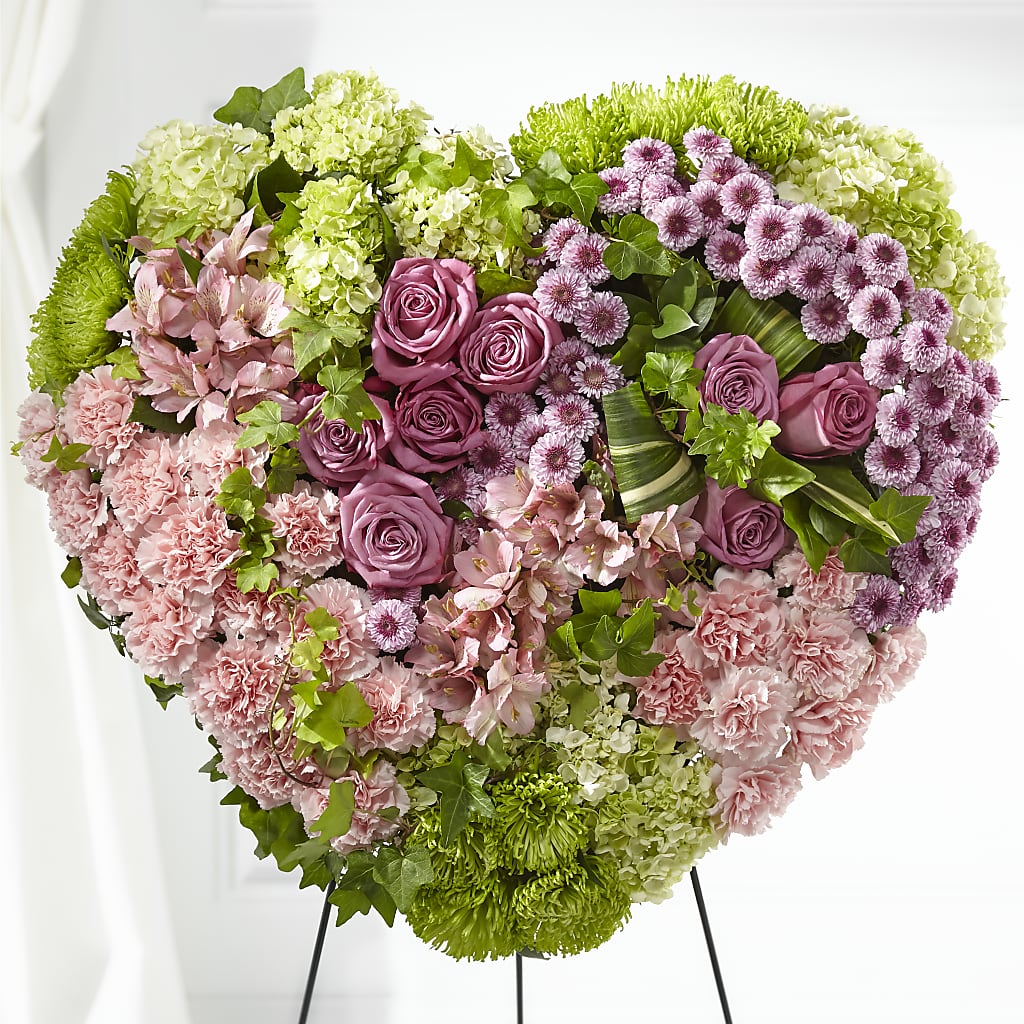 Heartwarming Standing Heart – Elite Flowers Of Hemet, Hemet CA