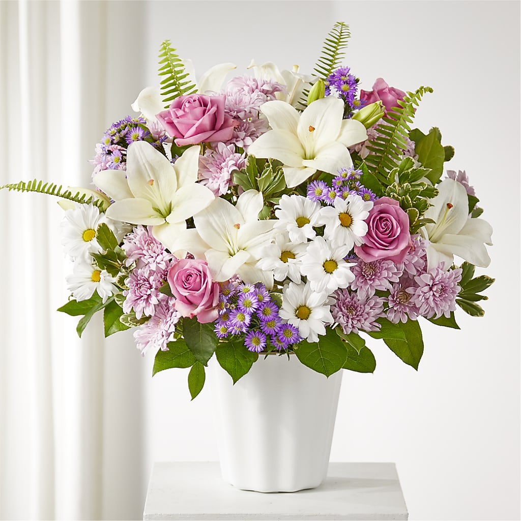Warmest Thoughts Tabletop Basket – Elite Flowers Of Hemet, Hemet CA