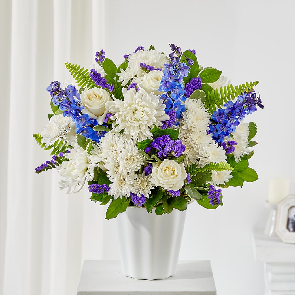Hold Dear Tabletop Basket – Elite Flowers Of Hemet, Hemet CA