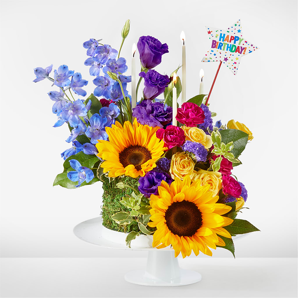 Star of the Day Floral Cake – Elite Flowers Of Hemet, Hemet CA