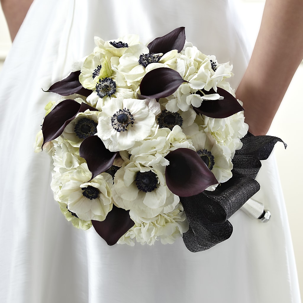 To Have and To Hold Bouquet – Elite Flowers Of Hemet, Hemet CA