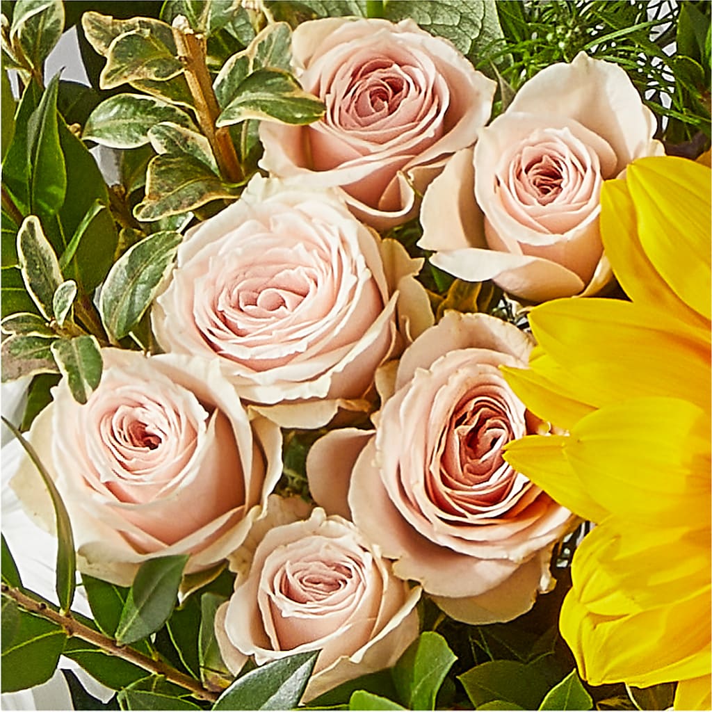 The Good Life Bouquet –  Elite Flowers Of Hemet, Hemet CA