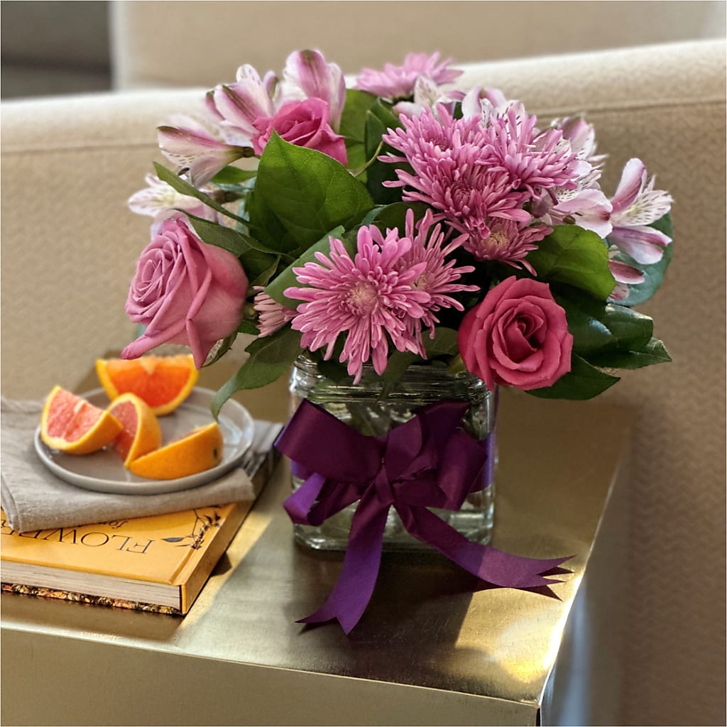 Sugarplum Bouquet –  Elite Flowers Of Hemet, Hemet CA