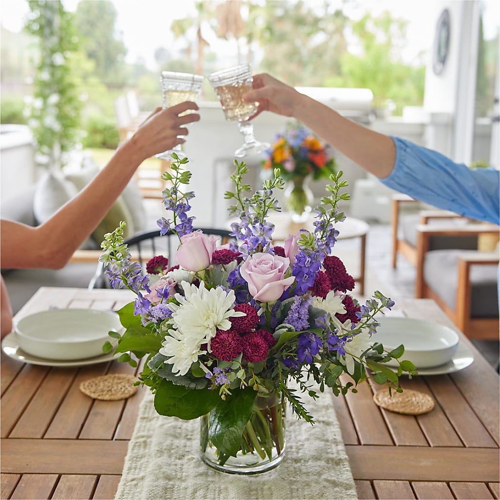 Violet Frost Bouquet –  Elite Flowers Of Hemet, Hemet CA