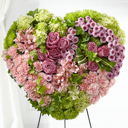 Heartwarming Standing Heart –  Elite Flowers Of Hemet, Hemet CA