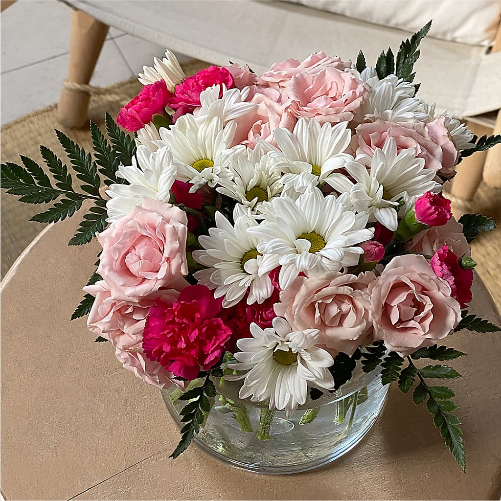 Sweet Surprises® Bouquet –  Elite Flowers Of Hemet, Hemet CA