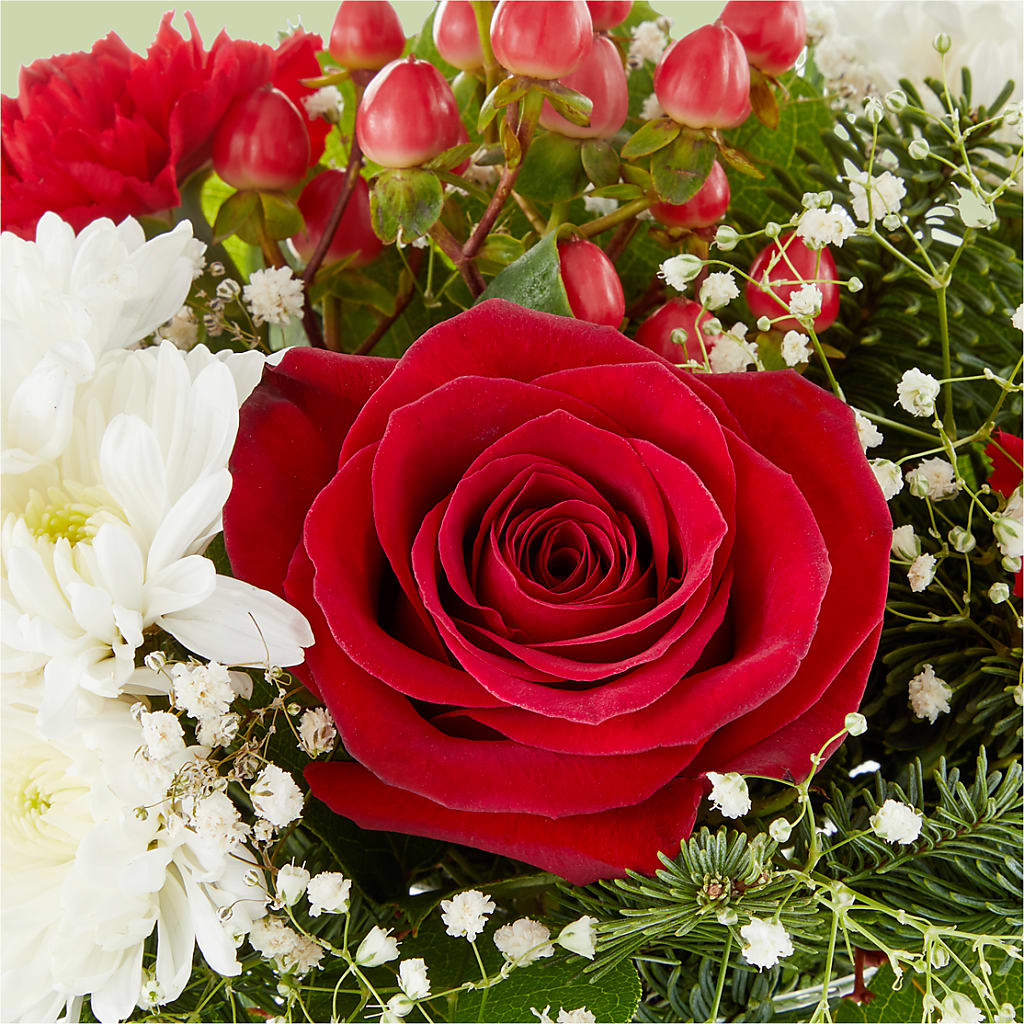 Chance of Flurries Bouquet –  Elite Flowers Of Hemet, Hemet CA