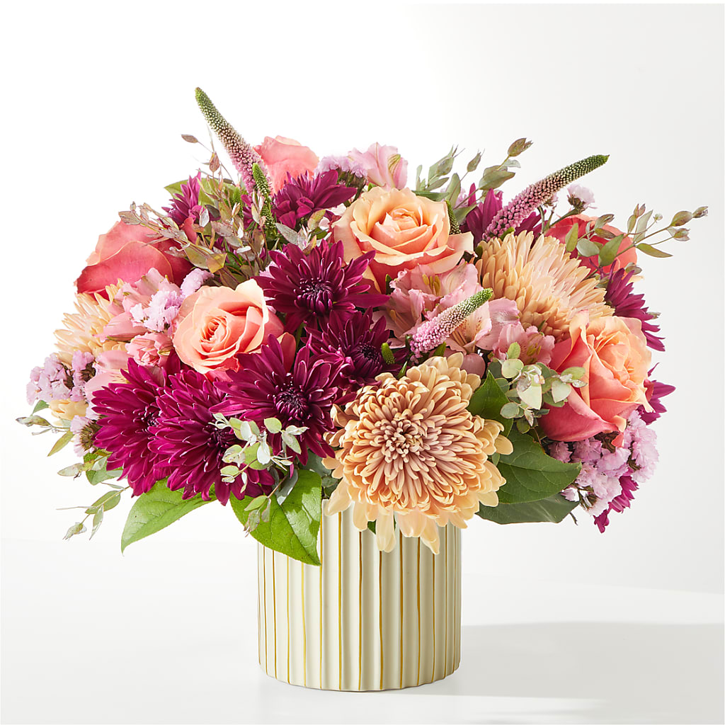 Berry Cobbler Bouquet with Ivory Vase –  Elite Flowers Of Hemet, Hemet CA