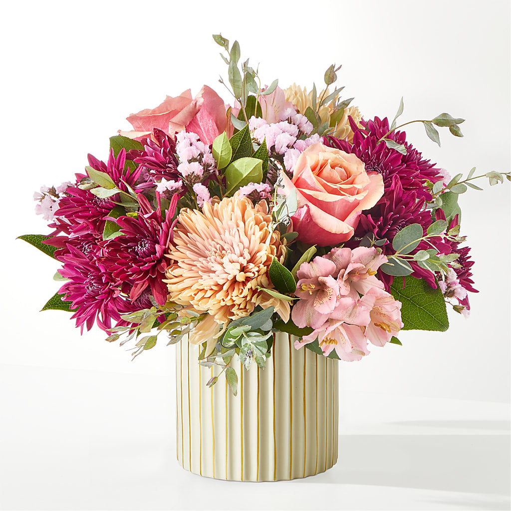 Berry Cobbler Bouquet with Ivory Vase –  Elite Flowers Of Hemet, Hemet CA