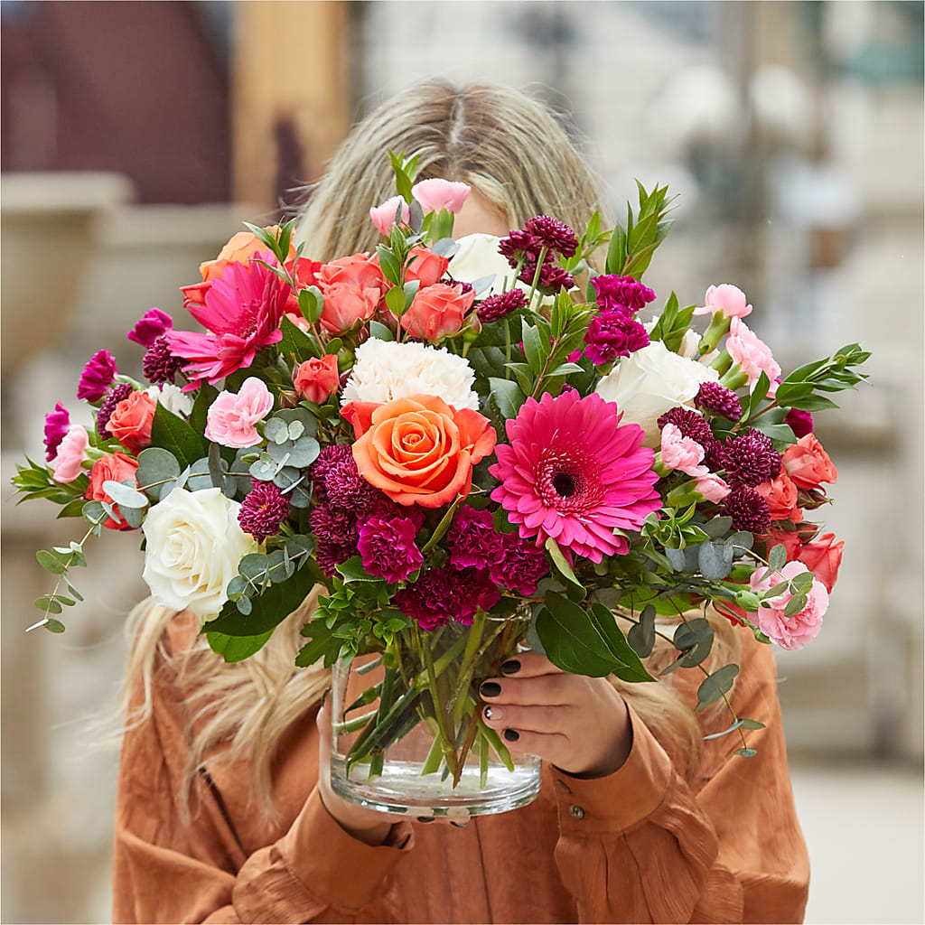 Smell the Roses Bouquet –  Elite Flowers Of Hemet, Hemet CA