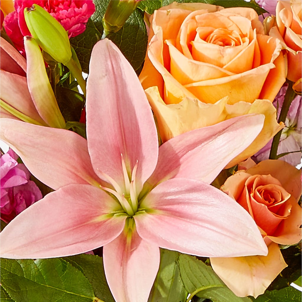 Bisous Bouquet –  Elite Flowers Of Hemet, Hemet CA