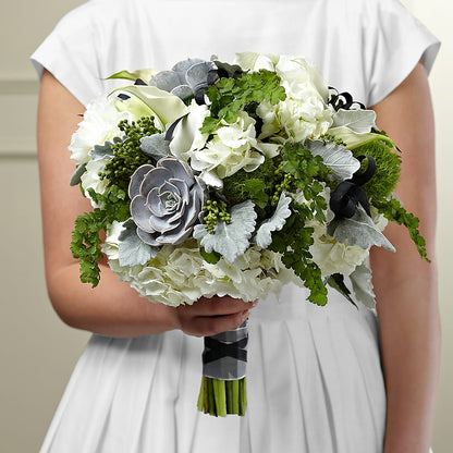 Sweet Innocence Bouquet –  Elite Flowers Of Hemet, Hemet CA