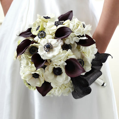To Have and To Hold Bouquet –  Elite Flowers Of Hemet, Hemet CA