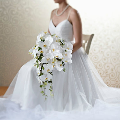 Classic White Bouquet –  Elite Flowers Of Hemet, Hemet CA