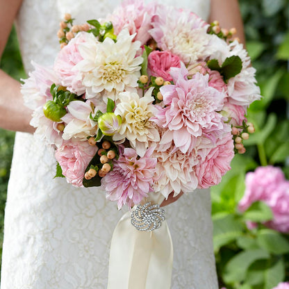 Heart's Promise Bouquet –  Elite Flowers Of Hemet, Hemet CA